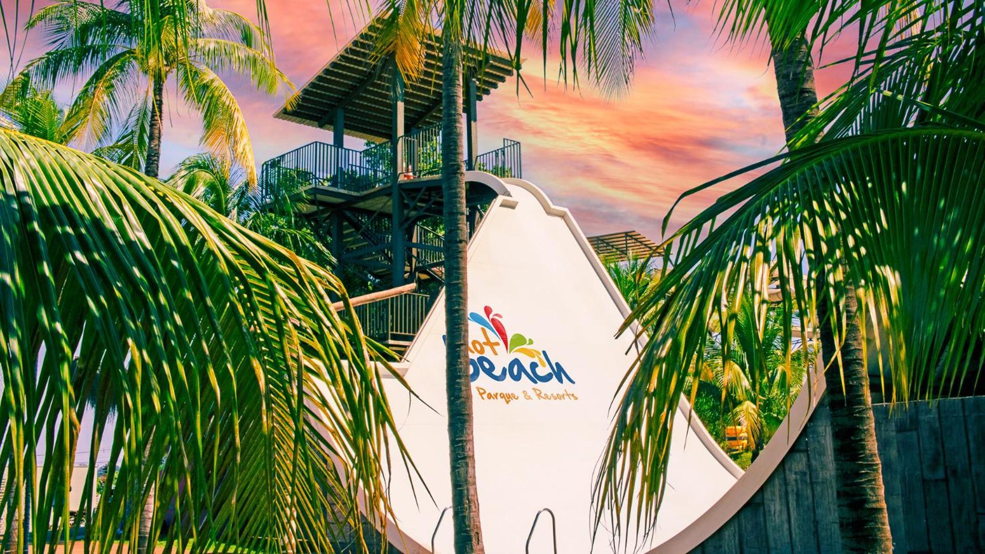 Hot Beach Resort Olimpia Ngoại thất bức ảnh Splash Island